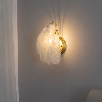 Minimalistische Feder-Wandleuchte für den Flur – kleine Wandleuchte mit 1 Licht