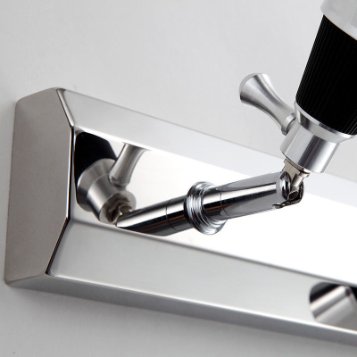 Lámpara de tocador cónica modernista: lámpara de pared para baño de 2/3 luces en aluminio con iluminación blanca cálida