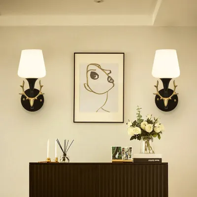 Schöne Antler Schlafzimmer-Nachttisch-Treppen-Wandlampe aus Vollkupfer