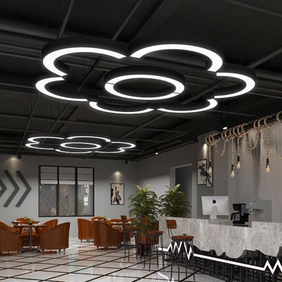 Bogenförmige Gym-Pendelleuchte aus Metall, moderne LED-Hängedeckenleuchte in Schwarz