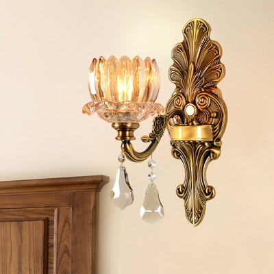 Aplique de pared de latón vintage con pantalla de vidrio transparente - Diseño de flores de mediados de siglo, lámpara de montaje en pared de 1/2 luz