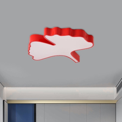 Fröhliche Ginkgoblatt-Einbauleuchte in Rot für Kinderzimmer mit LED-Acryl-Deckenleuchte