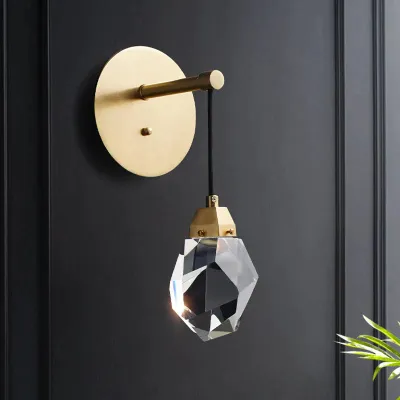 Moderne Kristall-LED-Wandleuchte aus Vollkupfer