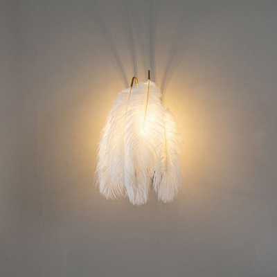 Minimalistische Feder-Wandleuchte für den Flur – kleine Wandleuchte mit 1 Licht