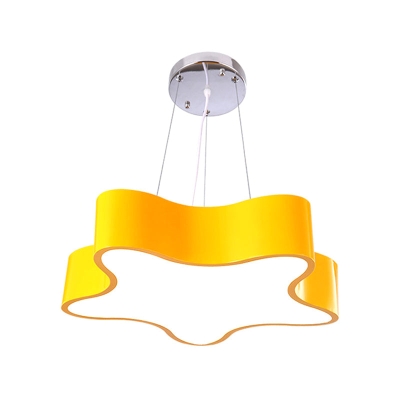 Lampe suspendue LED pour enfants avec finition colorée et abat-jour en acrylique étoile – Lampe suspendue pour centre de garde d'enfants, 11