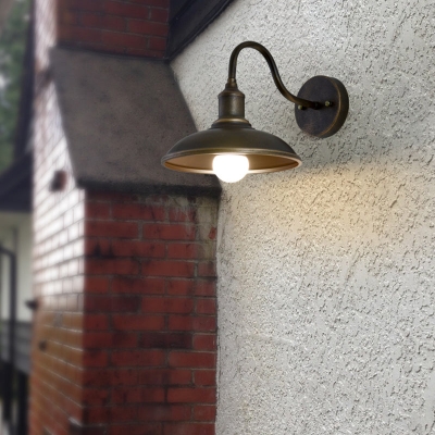 Vintage Aged Silver/Antique Brass Outdoor Wall Lamp with Metal Shade