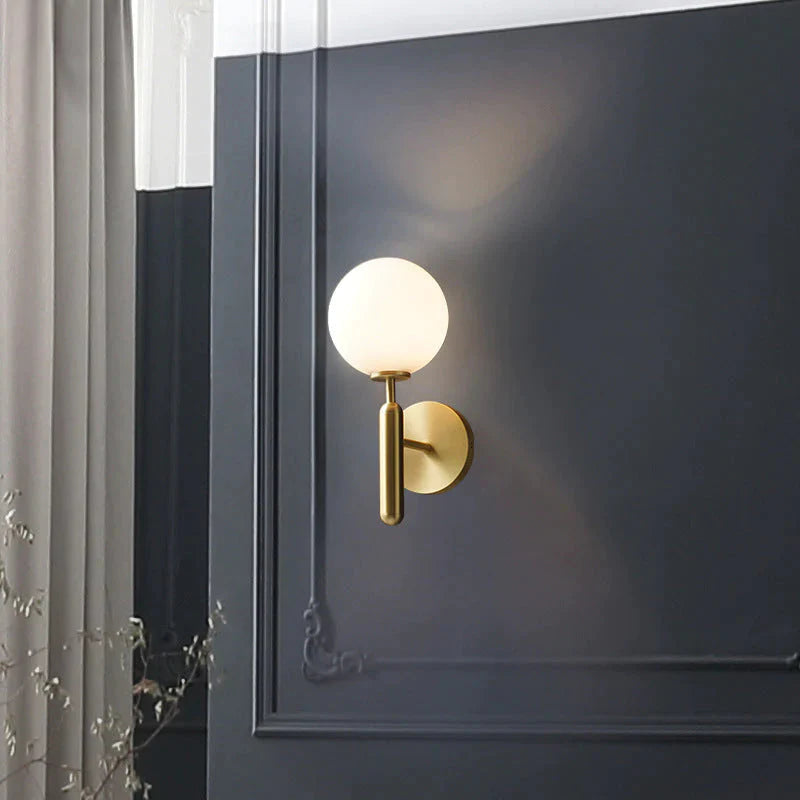 Einfache nordische moderne Schlafzimmer-Nachttischlampe aus Kupfer
