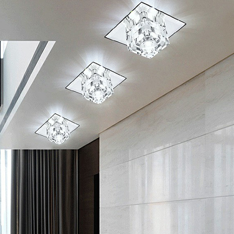 Minimalistische LED-Deckenleuchte mit Karomuster – klare Kristallwürfel-Unterputzleuchte für Wohnzimmer