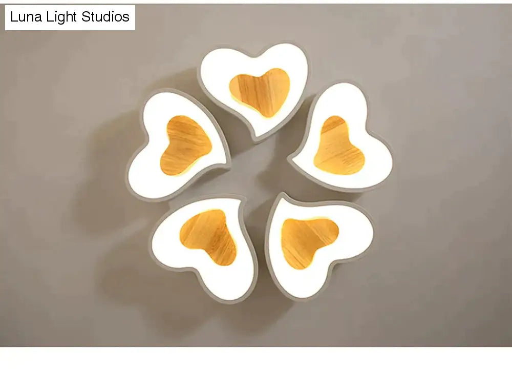 Plafoniere moderne a LED a forma di cuore per soggiorno, camera da letto, illuminazione interna, lampada da soffitto, telecomando, Dimmin