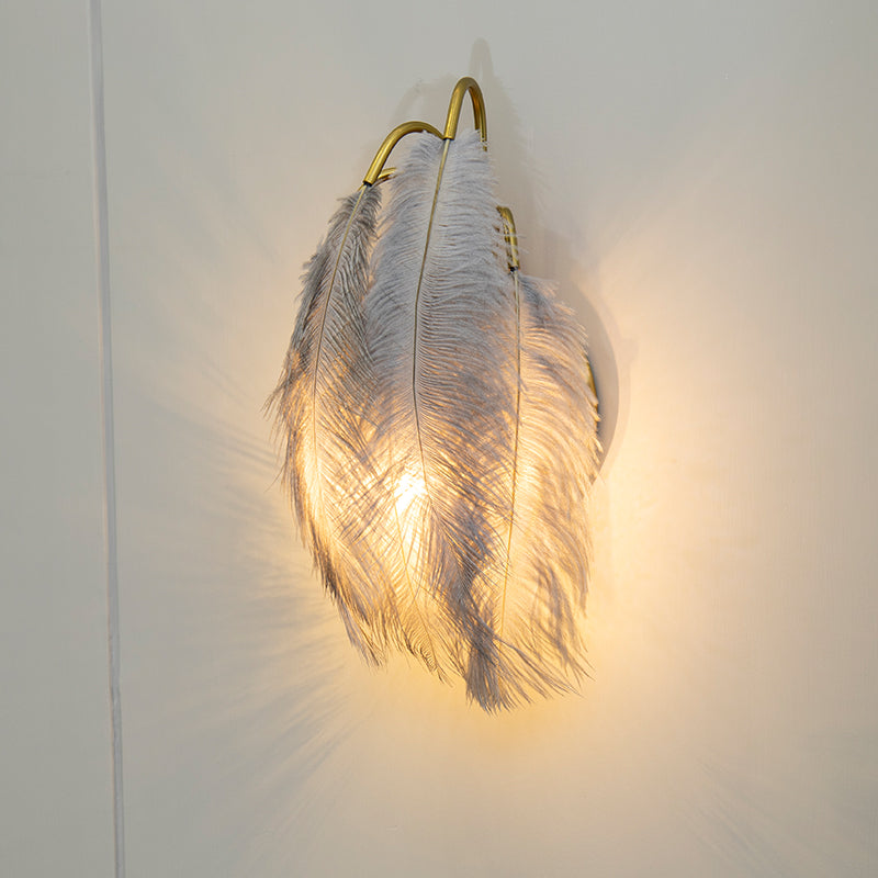 Applique murale minimaliste à plumes ombragées pour salon - Éclairage mural