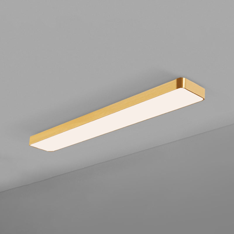 Prosta metalowa lampa sufitowa LED ze złotym wykończeniem - idealna do biur