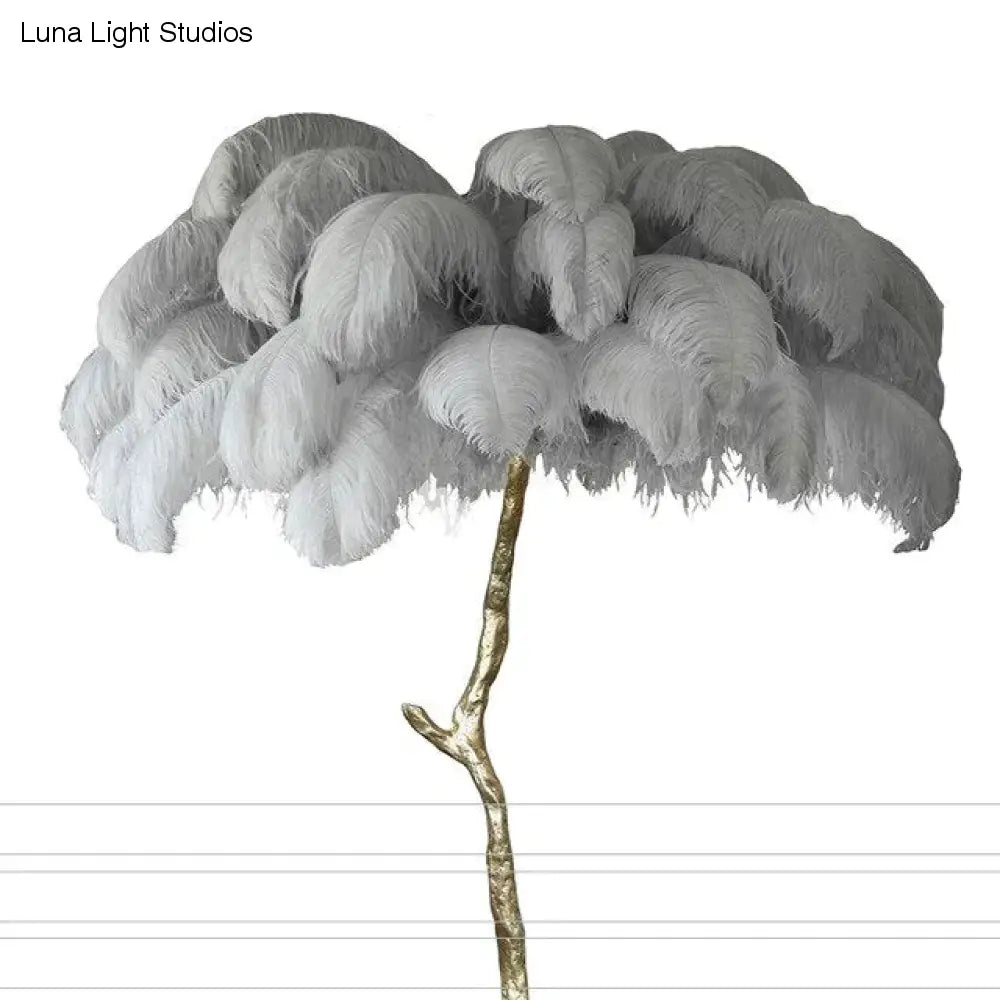 Moderne luxe verenvloerlamp Woonkamerdecoratie Vloerlamp Standlicht Decoratieve staande lamp Binnenslaapkamerverlichting