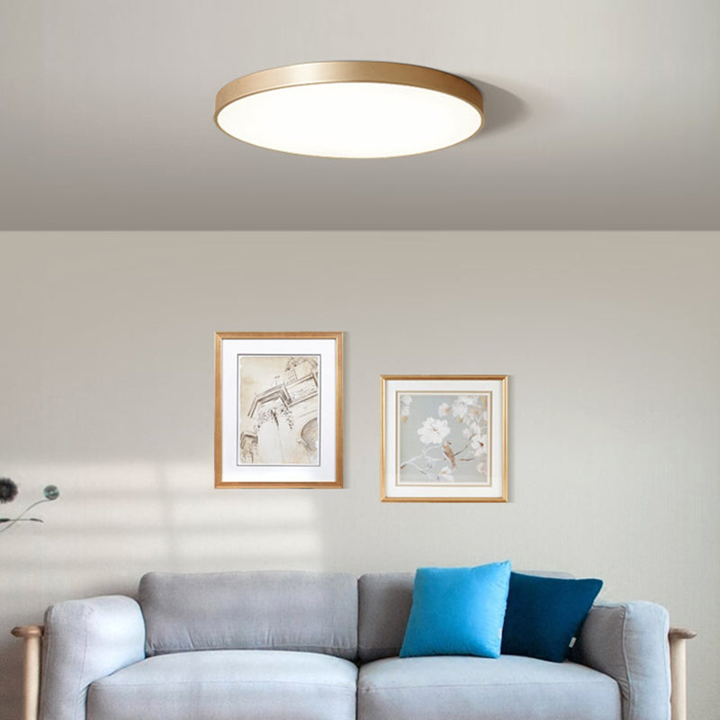 Nowoczesna złota metalowa lampa sufitowa LED do montażu podtynkowego do oświetlenia sypialni