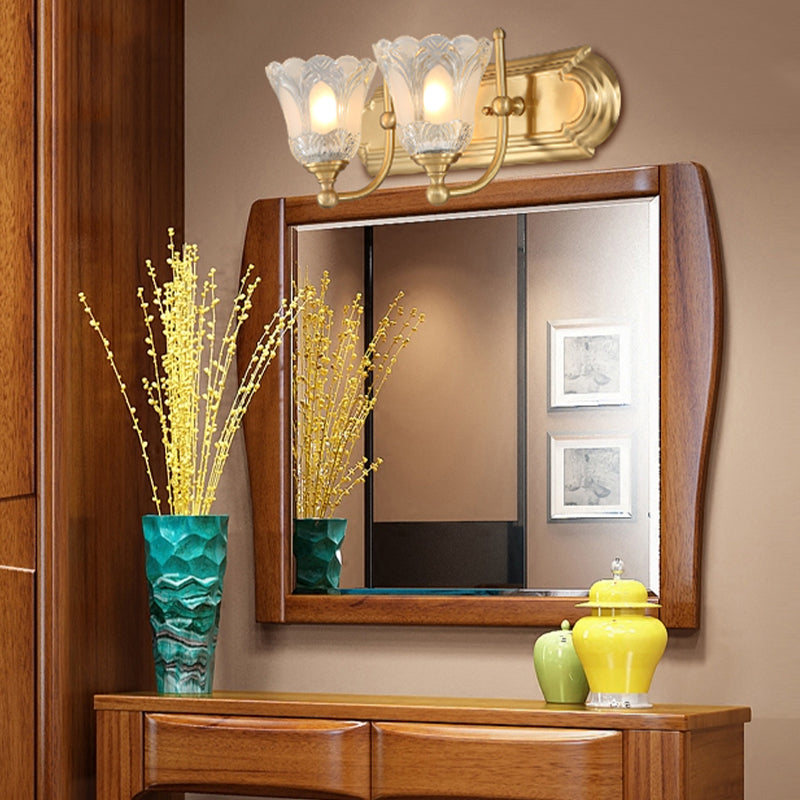 Aplique de tocador estilo vintage con pantalla de vidrio transparente, iluminación de pared dorada para baño - 2/3 opciones de bombilla - 18 pulgadas/24 pulgadas de ancho