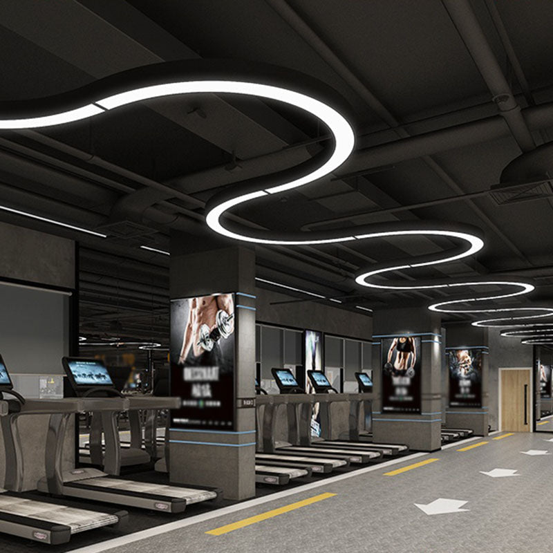 Lampada a sospensione da palestra a forma di arco Lampada da soffitto a sospensione a LED contemporanea in metallo in nero