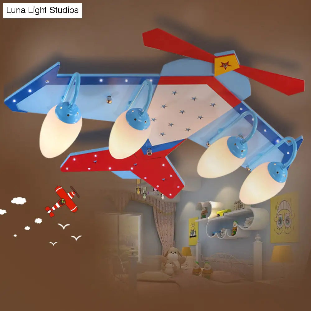 Lámpara de techo empotrada en color azul para niños con pantalla de cristal color crema ovalada, lámpara de techo empotrada en forma de plano de madera con acabado de madera