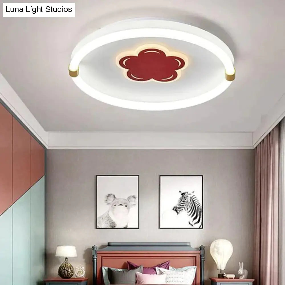 Preciosa lámpara de techo LED creativa para habitación de flores