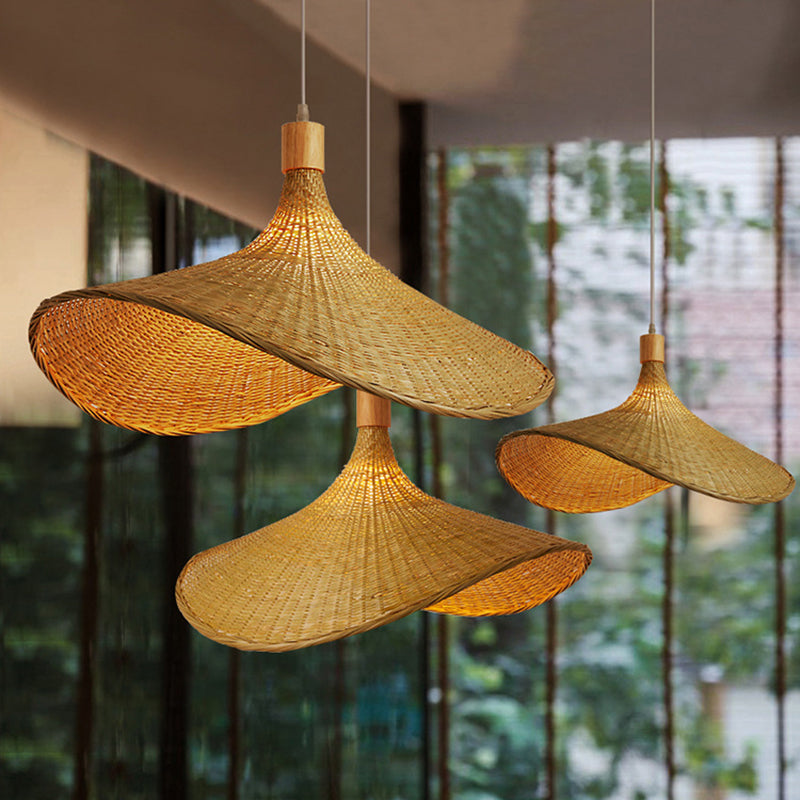 Kit lampada a sospensione a forma di cappello di paglia beige Lampada a sospensione da soffitto in rattan asiatico a 1 luce per tavolo da pranzo