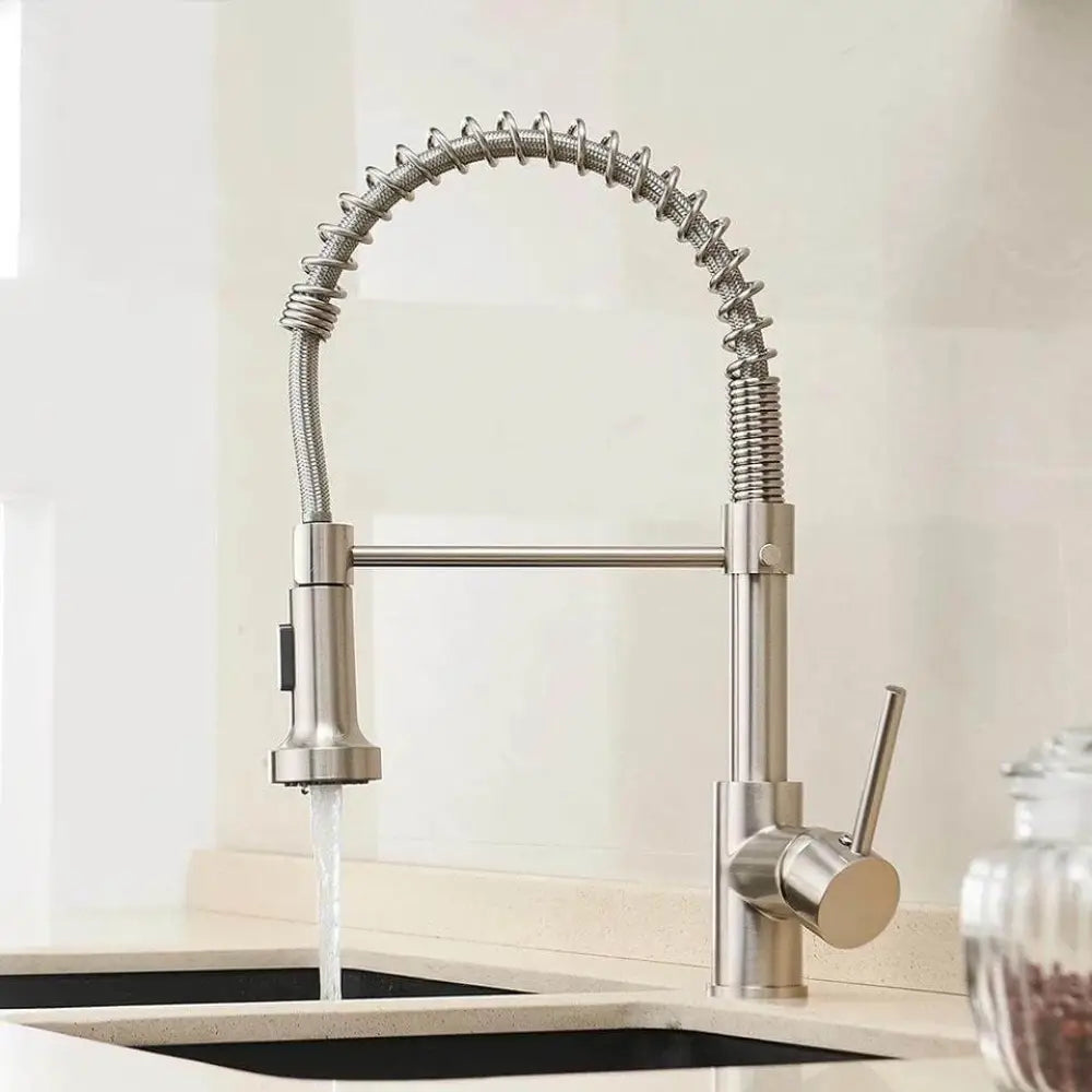 HydroBliss - Nowoczesna bateria kuchenna typu Spring