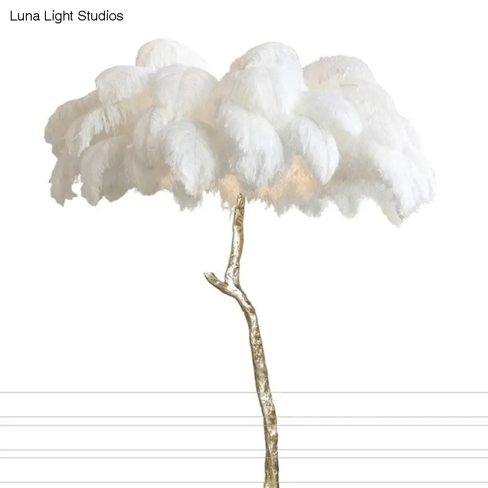 Moderne luxe verenvloerlamp Woonkamerdecoratie Vloerlamp Standlicht Decoratieve staande lamp Binnenslaapkamerverlichting