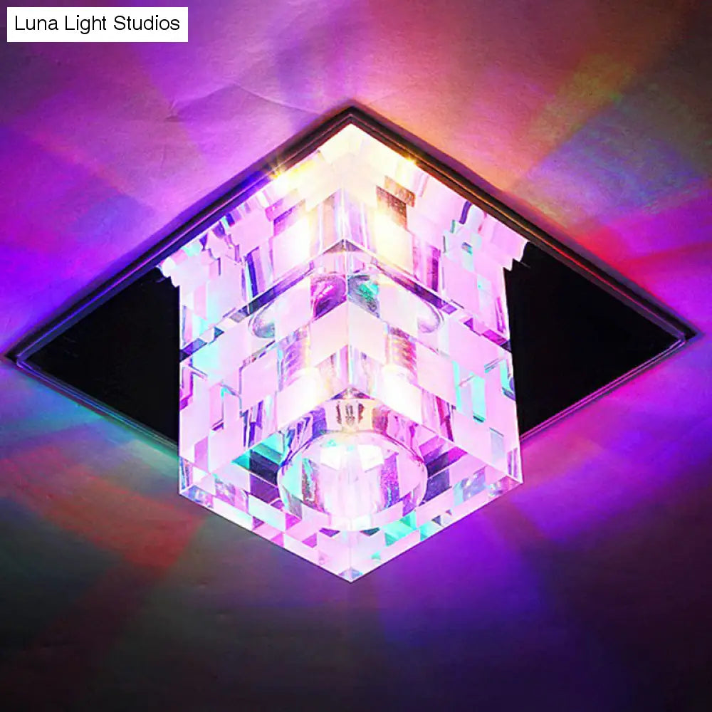 Minimalistische LED-Deckenleuchte mit Karomuster – klare Kristallwürfel-Unterputzleuchte für Wohnzimmer