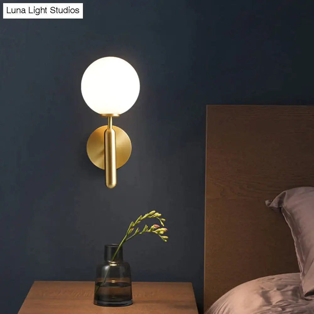 Einfache nordische moderne Schlafzimmer-Nachttischlampe aus Kupfer