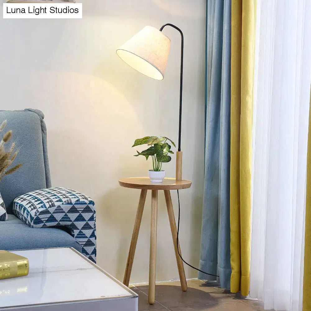 Log Vloerlamp Creatieve Woonkamer Bank Salontafel Studie Balkon Persoonlijkheid Kleine Tafelkleed Cover Verticale Tafellamp