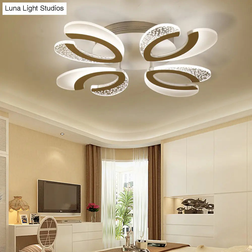 Minimalistische weiße Blumen-LED-Acryl-Unterputzleuchte für die Wohnzimmerdecke