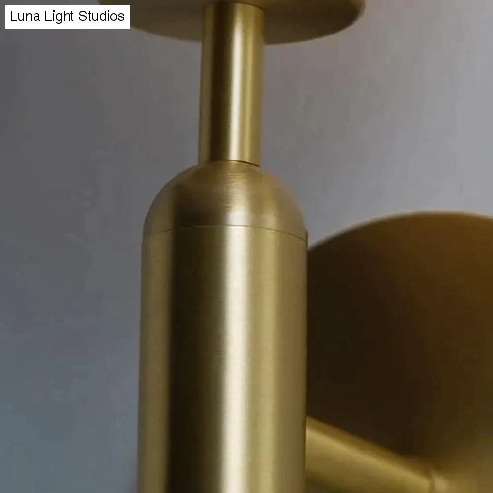 Einfache nordische moderne Schlafzimmer-Nachttischlampe aus Kupfer