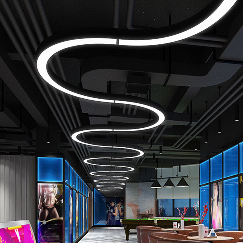 Lampada a sospensione da palestra a forma di arco Lampada da soffitto a sospensione a LED contemporanea in metallo in nero