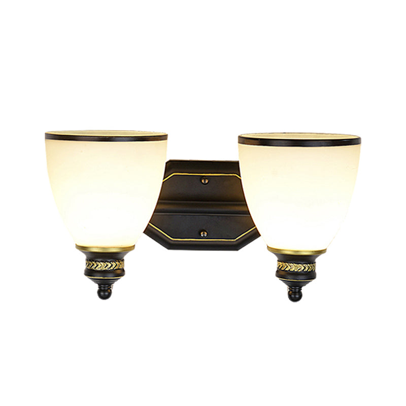 Lampada da parete classica in vetro color crema - Lampada da parete nera a forma di campana per soggiorno