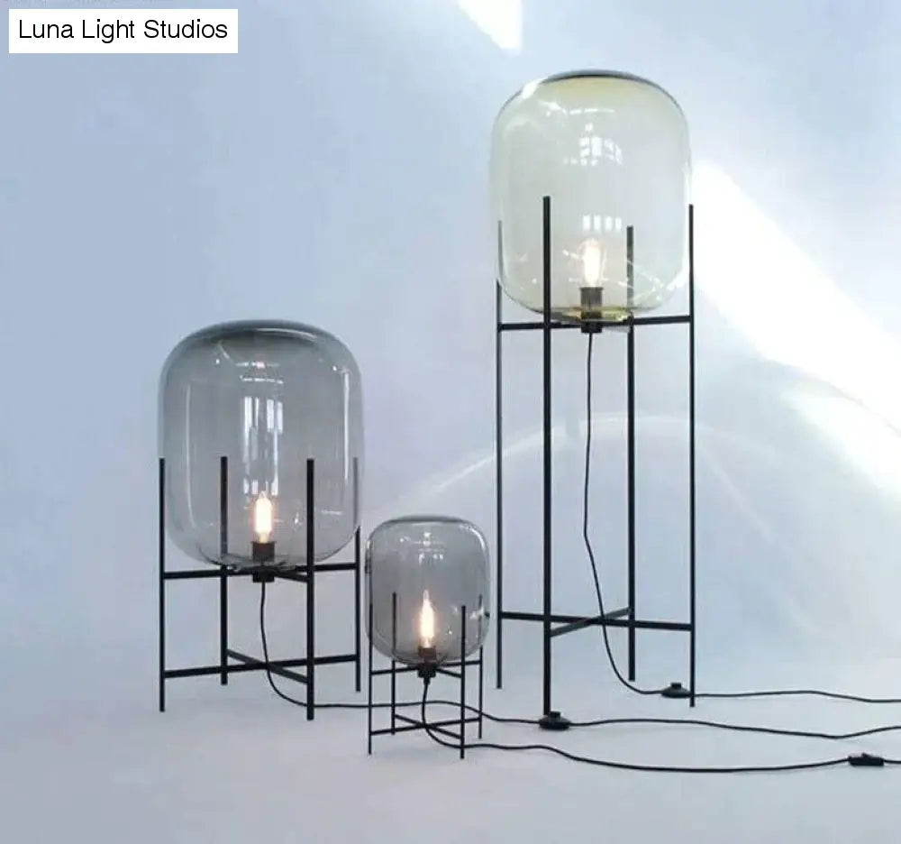 Postmodernistyczna prostota lampy podłogowe LED Lights Vloerlamp Nordic lampa stojąca salon sypialnia restauracja E27 lampy stojące Led