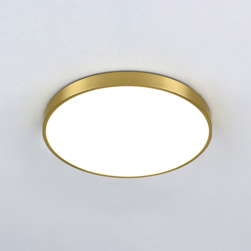 Nowoczesna złota metalowa lampa sufitowa LED do montażu podtynkowego do oświetlenia sypialni
