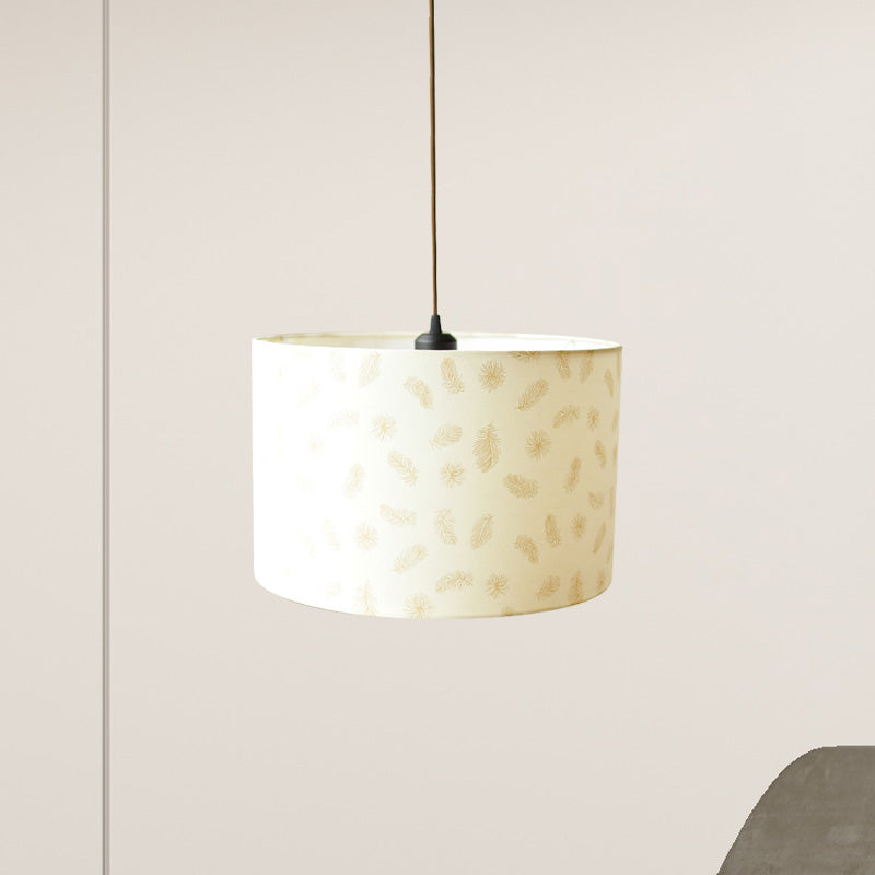 Luminaire suspendu tambour en tissu imprimé nordique – 1 lumière, éclairage à suspension blanc avec motif plume/oiseau/arbre