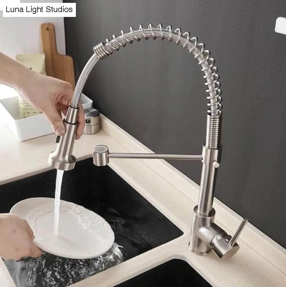 HydroBliss - Nowoczesna bateria kuchenna typu Spring
