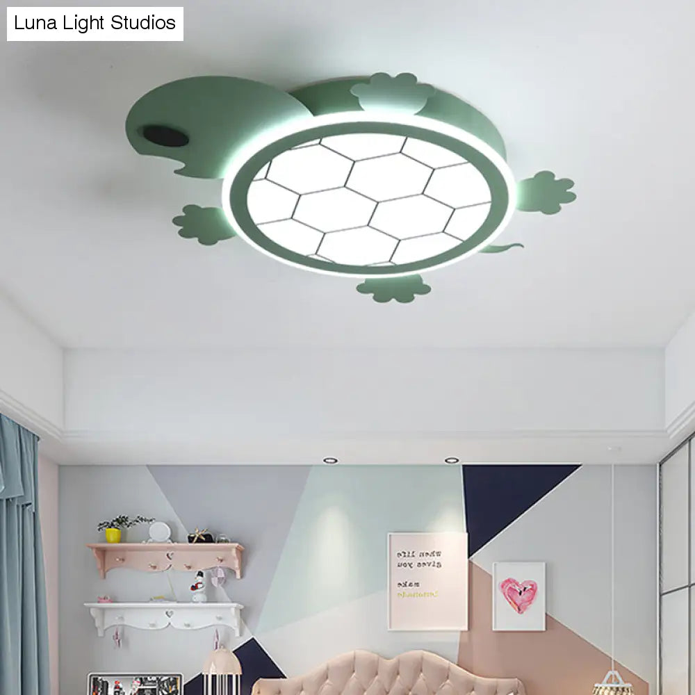 Lámpara empotrada de tortuga acrílica LED verde de dibujos animados para techo de dormitorio de niños
