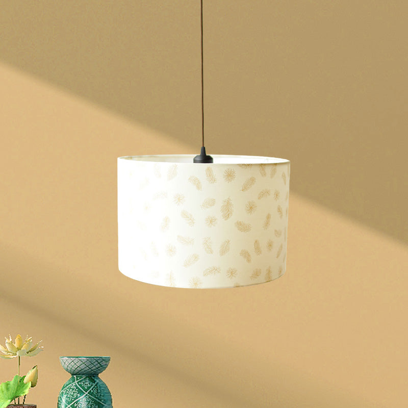 Luminaire suspendu tambour en tissu imprimé nordique – 1 lumière, éclairage à suspension blanc avec motif plume/oiseau/arbre