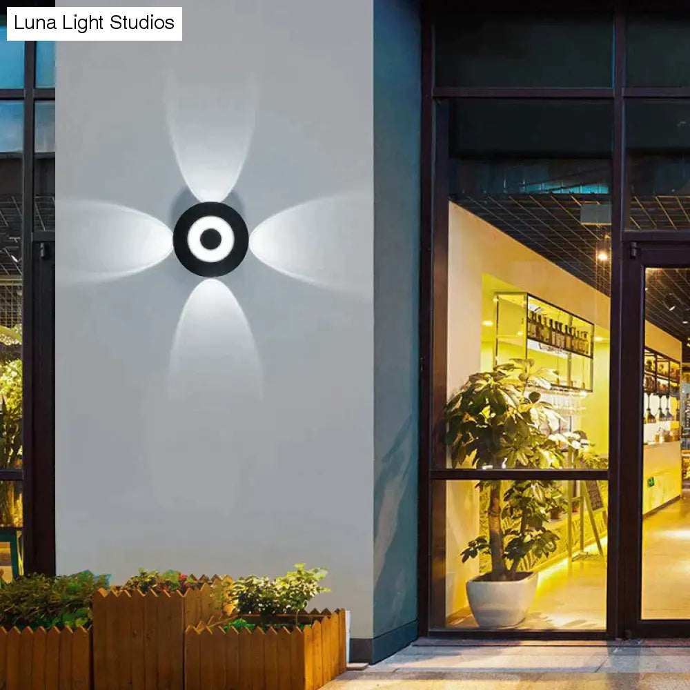 Latoya | LED-buitenwandkandelaar