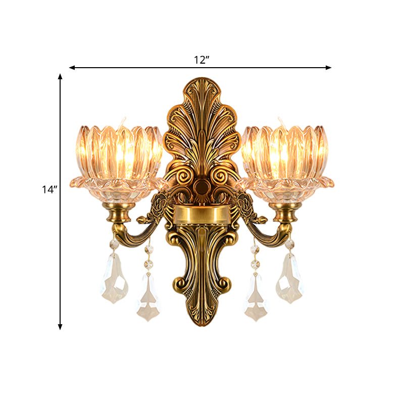 Vintage-Wandleuchte aus Messing mit klarem Glasschirm – Mid-Century-Blumendesign, 1/2-flammige Wandleuchte