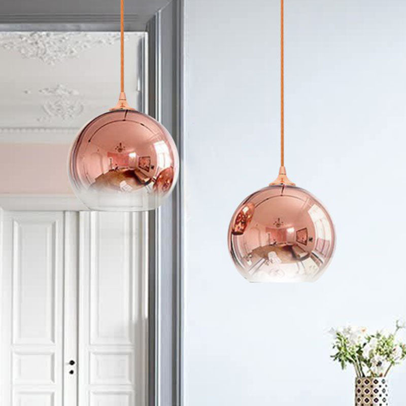 Lámpara colgante de globo de cristal degradado, colgante de techo posmoderno de 1 luz en oro rosa sobre mesa