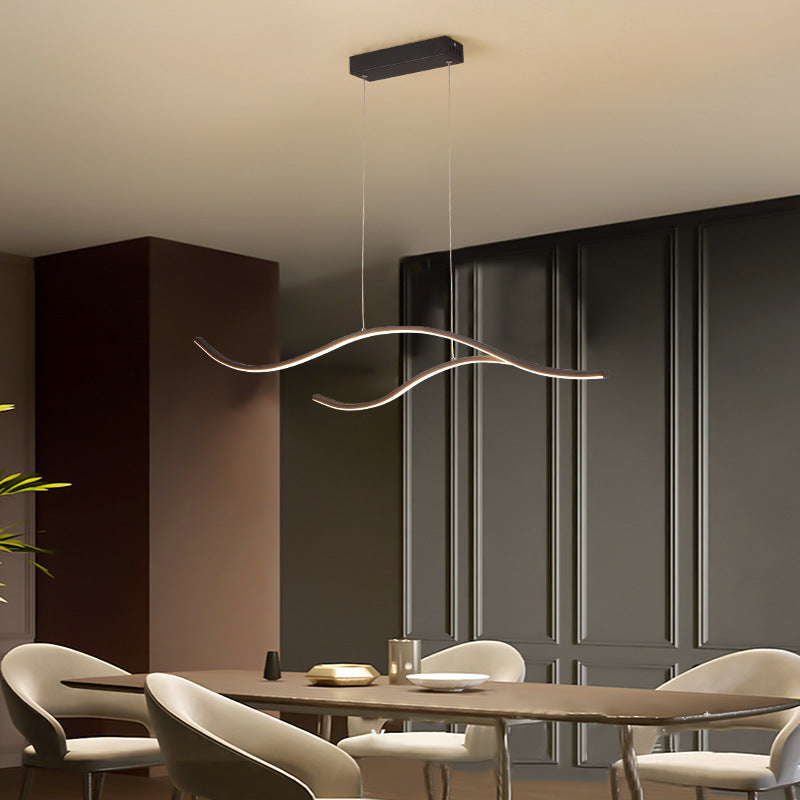 Lampada a sospensione a LED in metallo per cucina aperta: apparecchio di illuminazione a isola elegante e semplice