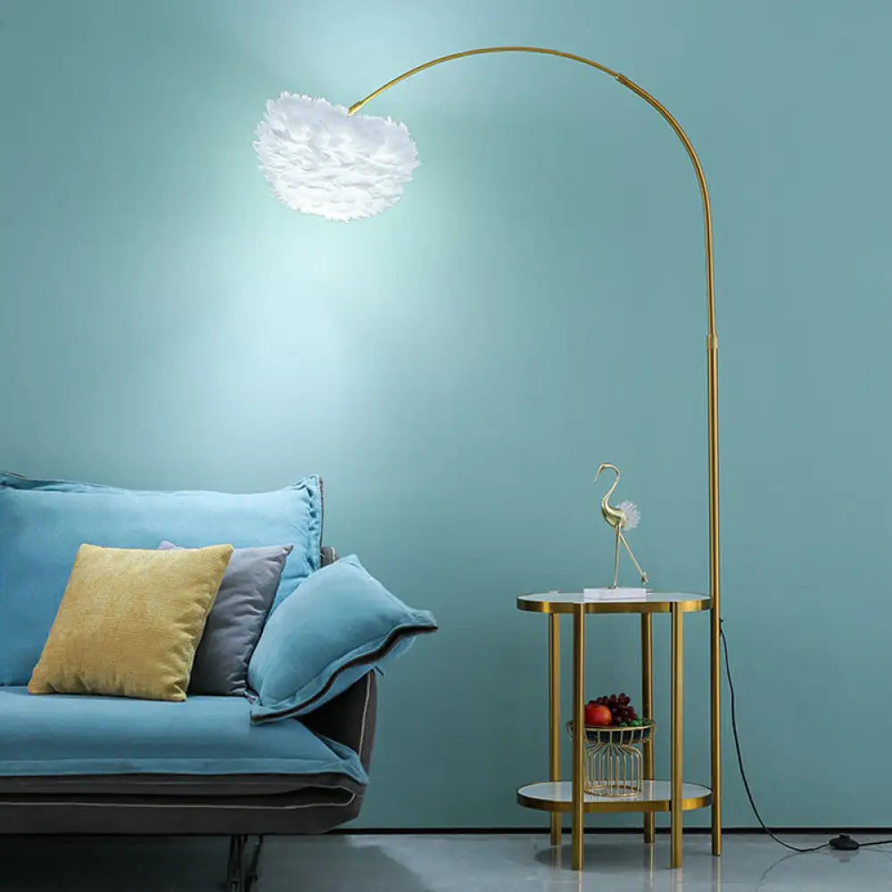Modern Metallic Arc Arm Standing Light with Feather Shade and 2-Tier Shelf - 1-Light Floor Lighting for Living Room