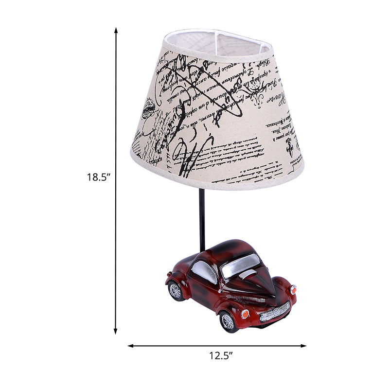 Lampe de table de nuit en forme de tonneau beige pour enfants avec base de voiture - Lampe de table de chevet en tissu à 1 lumière pour chambre à coucher