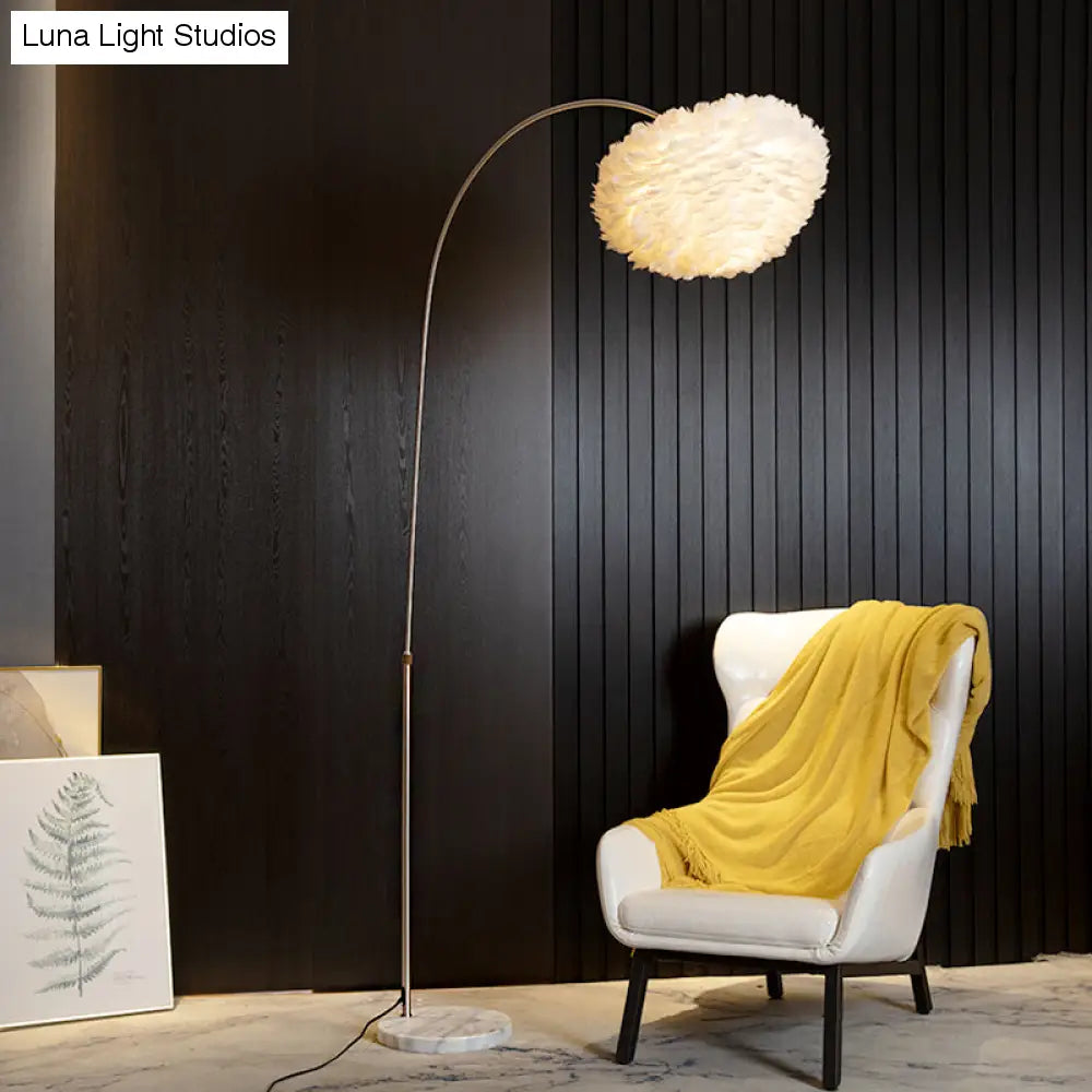 Simple White Feather Floor Lamp with Extendable Fishing Rod Arm