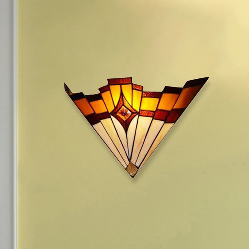 Mission Style glas-in-lood wandkandelaar: driehoekig ontwerp, binnenverlichting voor gangen