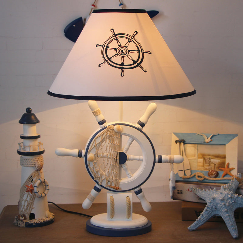 Lampe de table en bois pour enfants – Bouée de sauvetage/gouvernail, lampe de chevet bleue à 5 lumières avec abat-jour conique en tissu