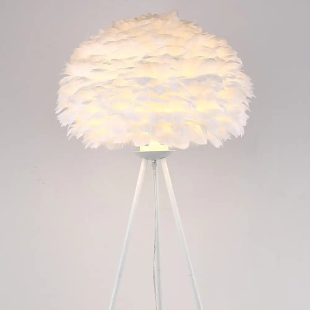 Minimalist Black-White Floor Lamp with Feather Dome Shade - 1-Light Living Room Stand Up Light