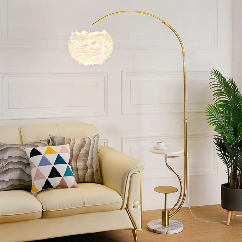 Modern Hemisphere Floor Lamp with Feather Shade and Tray – Stylish Living Room Lighting