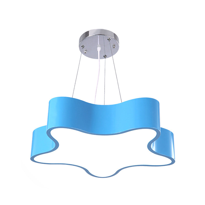 Lampe suspendue LED pour enfants avec finition colorée et abat-jour en acrylique étoile – Lampe suspendue pour centre de garde d'enfants, 11