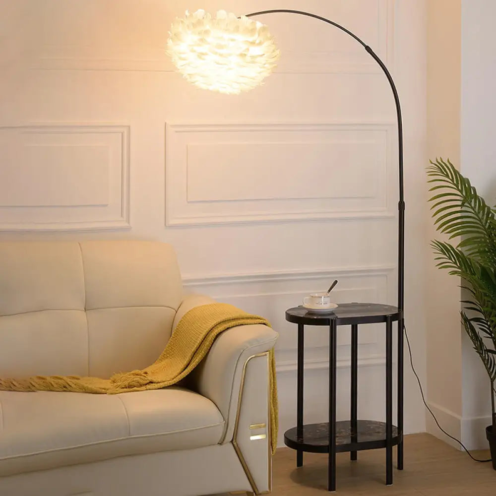 Modern Metallic Arc Arm Standing Light with Feather Shade and 2-Tier Shelf - 1-Light Floor Lighting for Living Room